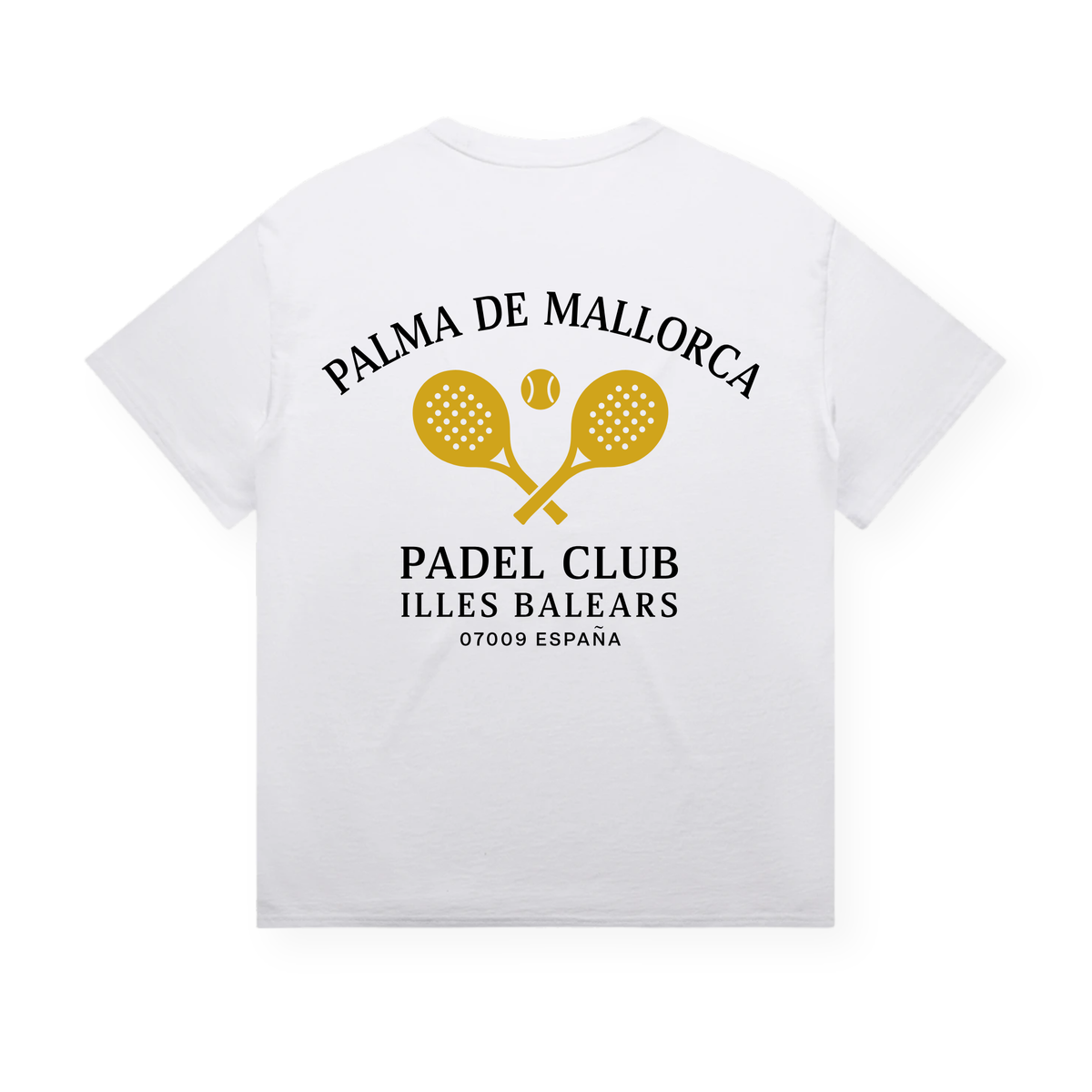 PSF Collective Introducing the Palma Padel Club Tee: a white box tee showcasing bold black text—‘PALMA DE MALLORCA PADEL CLUB ILLES BALEARS 07009 ESPAÑA’—arranged above and below a central graphic of two crossed yellow padel rackets and a padel ball on the back. This sporty tee embodies the vibrant spirit of Palma de Mallorca. Designed for the Unwind